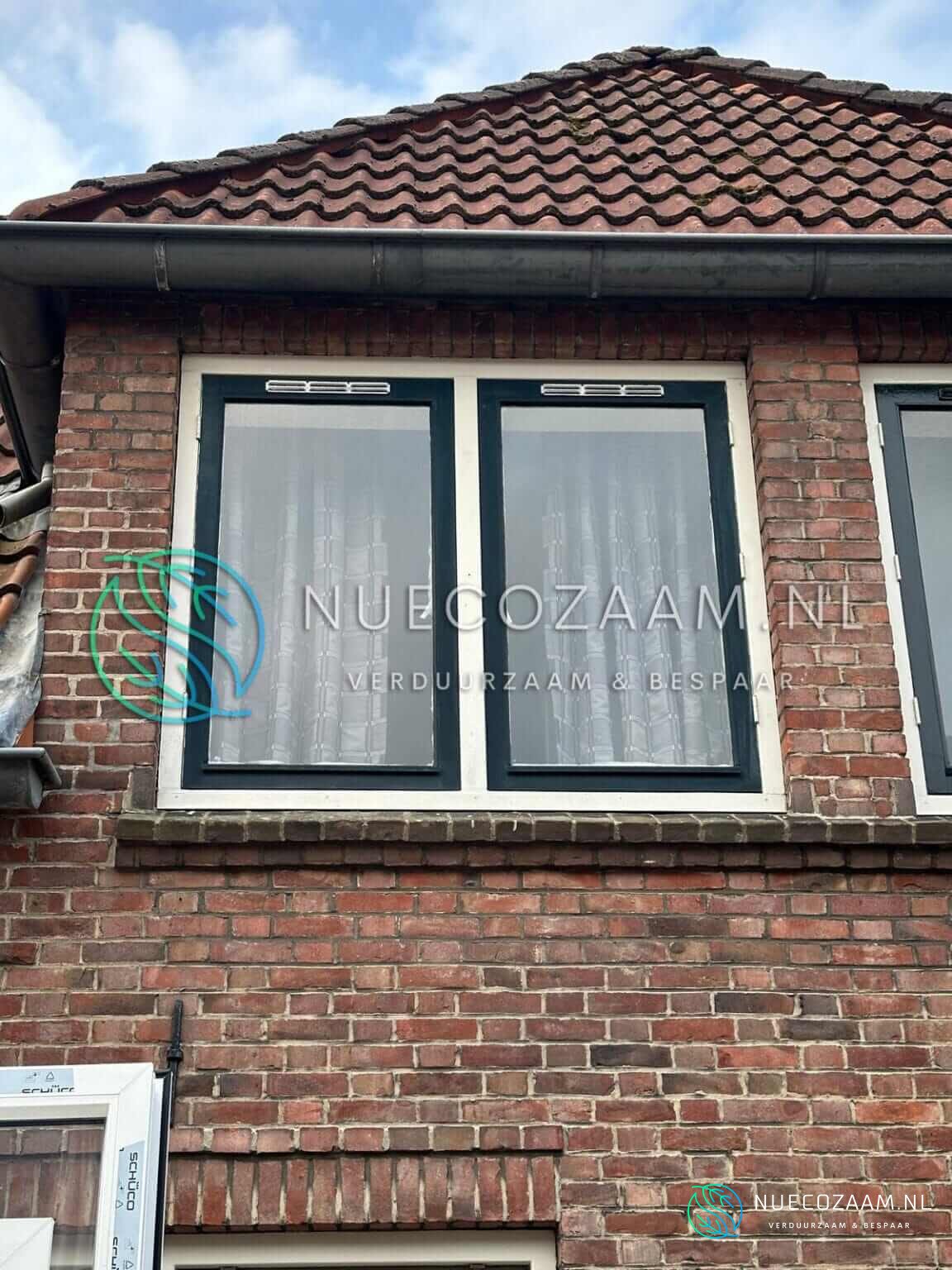 NuEcozaam Kunststof kozijnen Almelo wit houtnerf